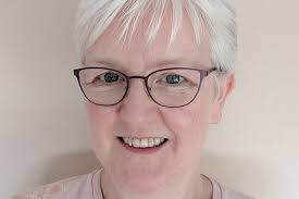 Wicklow mum of two says lung cancer 'put her life into perspective'