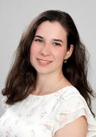 dr. Ágnes TÚRI, junior associate