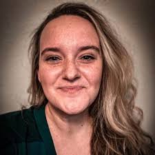 Jennifer Brooket (@j_brooket)