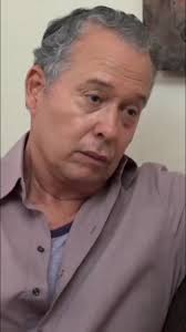 Tremendo estilo 😁🤣 #aventurasencuba #grandesseries #aventurascubanas  #televisioncubana #tvcubana #entretenimiento #seriescubanas #cuba  #seriecalendario