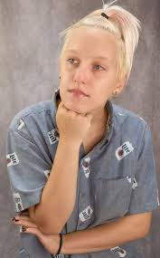 Do you have any recommendations for a photographer who has experience with  family photoshoots? Never had a photoshoots done before but would like to  book one for our son's birthday. Also, do