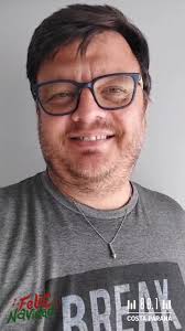 🤔🎄¿Qué palabra le agregarías al arbolito de Navidad de la radio?🎉🎊,  👉Como cada 8/12 armamos el tradicional Árbol de Navidad, 🎙Desde Radio  Costa Paraná compartimos algunos deseos de nuestros ...