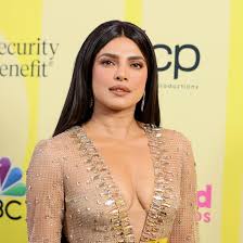 Most importantly, she won the local may queen beauty pageant in her teenage. Priyanka Chopra Popsugar Celebrity