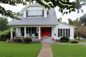423 S 5th St Terre Haute In 47807 Homes Com White House Black Shutters Garage Door Design Black Shutters
