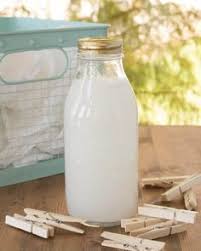 3 Recettes De Lessive Maison Bio 100 Naturelles A Tester Absolument Recette De Lessive Lessive Maison Savon Noir Produit Nettoyage