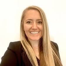 Riley Roos's Instagram, Twitter & Facebook