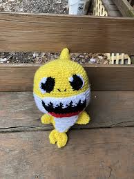 These super cute sharks are a must make and you are going to love making them. Ravelry Baby Shark Pattern By Alicia Spaid