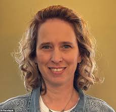 Ohio woman who sparked rumors about Haitian migrants eating pet cats and  dogs in Springfield breaks her silence amid 'fears for her safety'