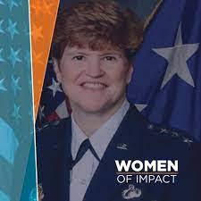 Donna Maler's Instagram, Twitter & Facebook