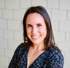 Caroline Dilworth's Instagram, Twitter & Facebook