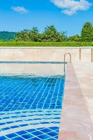 Carrelage Piscine 30x60 Pas Cher Dans Un Magasin Avec Grand Choix Marignane Ambiance Carrelages