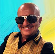 ITALY! Dave is coming in April/May with the amazing Richard Bona, plus CIRO  MANNA and Michael Lecoq Yamaha artist! Get all the dates/ticket info here:  https://daveweckl.com/schedule.htm