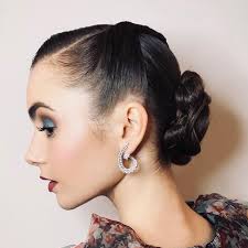 Maybe you would like to learn more about one of these? 30 Modern Ways To Wear 50s Hair