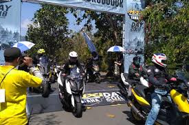 Oleh karena itu, kita harus menyediakan beberapa persiapan yang barangkali dapat membantu dan melancarkan perjalanan kita nantinya. Ketangguhan Maxi Yamaha Tempuh Jarak 5 500 Km
