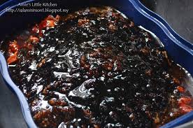 Let's do this delicious sarawak style of daging masak hitam or directly translated as beef cooked in black sauce with this. Amie S Little Kitchen Daging Masak Hitam Sarawak