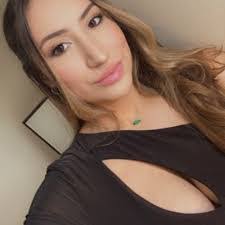 Janet Obregon's Instagram, Twitter & Facebook