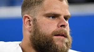 Las Vegas Raiders re-sign guard Jordan Meredith