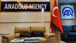 Cara paling efektif untuk menyelesaikan konflik di kantor adalah menghadapinya sebelum makin meluas. Organisasi Jurnalis Indonesia Kecam Penggerebekan Kantor Anadolu Di Kairo