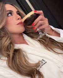 Sandy Acosta (@sandyacostav) • Instagram photos and videos