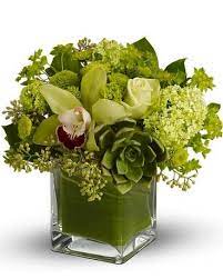 St patrick's day flowers for st patrick day flowers delivery are a great way to celebrate. St Patrick S Day Flowers Delivery West Allis Wi Locker S Florist