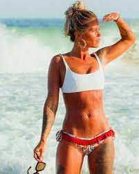 View the profiles of people named áurea sousa. Aurea Festeja 33 Anos Com Fotos Sensuais