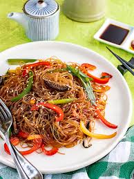 Stir Fried Rainbow Glass Noodles K33 Kitchen Delicious Plant Based Vegan Recipes Recipe Glass Noodles Stuffed Peppers Noodles