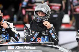 Drivers are willing to do just about anything to get an advantage in daytona 500 qualifying, even if it according to the fox sport announce team, several drivers stick their hand right up by the opening of the window net — remember that nascar race cars don't have. Breakdown Nascar S 2020 Championship 4 Won T Include Kevin Harvick