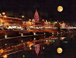 Pin By Bishop Spencer Place On Kansas City Christmas Lights Kansas City Plaza Kansas City Missouri Kansas City