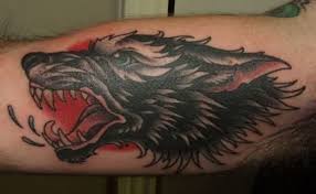 There are 250 wolf tattoo flash for sale on etsy, and they cost $12.47 on average. 53 Trendy Ideas Tattoo Traditional Wolf Old School Wolf Tattoo Traditional Traditional Tattoo Wolf Tattoo