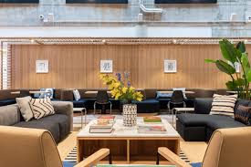 Sehen sie sich für zusätzliche informationen auch die blöcke verkaufsoffener. Wework Warschauer Platz 11 13 Coworking Und Buro Vermietungen In Berlin Warschauer Platz 11 13