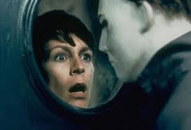 Laurie strode (jamie lee curtis) llega a su confrontación final con michael myers, la figura enmascarada que la ha. Haluk Bilginer Oddur B T