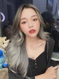 Nhưng ít ai biết, doanh nhân sinh năm 1989 đã từng trải qua nhiều khó khăn để đạt được thành công hiện tại. Linh Ngá»c Ä'am Va Tuyá»‡t Chieu Thach Thá»©c 5 Mau Son Ac Má»™ng Cá»§a Con Gai