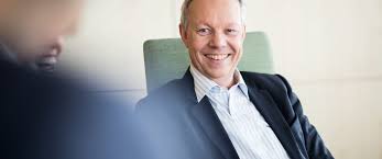 Voraussetzung für das mobile banking mit gls mbank ist ein konto bei der gls bank. Thomas Jorberg Vorstandssprecher Der Gls Bank