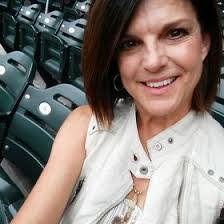 Renee Mcmahon's Instagram, Twitter & Facebook