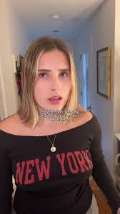 Alexis Caputo's Instagram, Twitter & Facebook