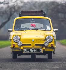 Image result for Racing Yellow 1994 Reliant