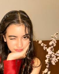 下一個Lisa？柬埔寨公主傳「赴韓當練習生」官方回應了，透露個人首張專輯即將問...