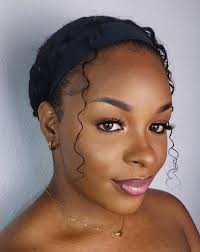 Who wants a simple makeup tutorial?? Inbox me