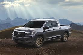 Length of bed space with tailgate down : Honda Ridgeline Models And Generations Timeline Specs And Pictures By Year Autoevolution