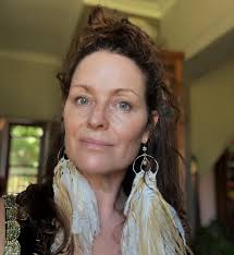 Natalie Munro (@nataliemunro.artistry) • Instagram photos and videos