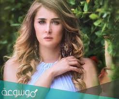 هاجر أحمد جاد ممثلة مصرية، بدأت مشوارها الفني في عام 2013، بمسلسل ألف سلامة. ÙƒÙ… Ø¹Ù…Ø± Ø§Ù„ÙÙ†Ø§Ù†Ø© Ø¹Ø§Ø¦Ø´Ø© Ø¨Ù† Ø§Ø­Ù…Ø¯ Ù…ÙˆØ³ÙˆØ¹Ø© Ù†Øª