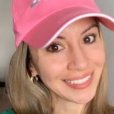 Mirtha Cabral (@mirthacabral)