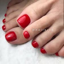 Esta es la decoración de uñas de las manos y de pies clásica, si ere una chica conservadora y prefieres un estilo elegante pero a la vez chic elije este diseño. Ideas De Diseno Para Unas De Los Pies Unas Manos Y Pies Facebook