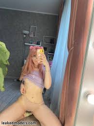 lilamaymay onlyfans lila голые слитые фото OnlyFans 7 irresistible peeks