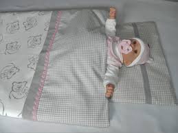 Babybettwasche Grau Weiss Vichykaro Teddys Mit Herzborte In Rosa