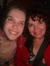 Susan-Kate Heaney 🤗 (@susan_kate) • Instagram photos and videos