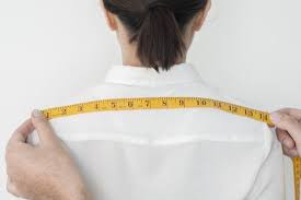 Using a pencil, reach across your left shoulder with. Measurement Guide For Women S Tops Dresses And Skirts Barong Warehouse