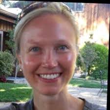 Alicia Biggers's Instagram, Twitter & Facebook