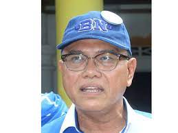Menteri besar pahang, yab datuk seri utama wan rosdy b wan ismail antara penerima darjah kebesaran bintang dan pingat wilayah persekutuan 2021. Wan Rosdy Wan Ismail Sworn In As The New Pahang Menteri Besar