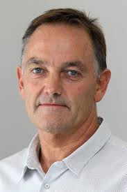 US expert to judge Bay's festival of the bands